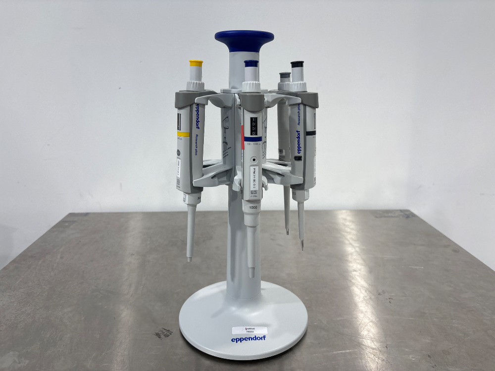 Image of Eppendorf Research Plus Pipettes x6 With Stand